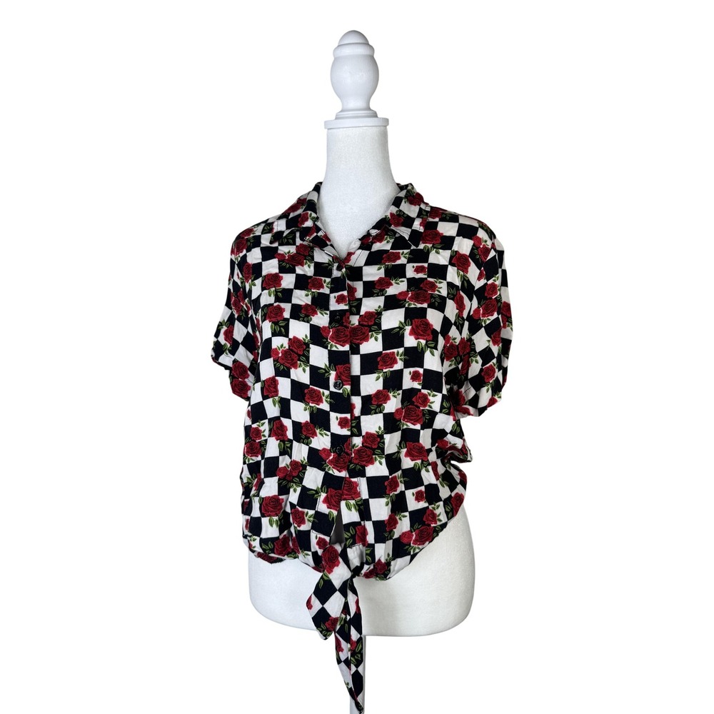 Spencer's Shirt Womens Medium Black White Red Checkered Rose Button‎ Up Crop Top
